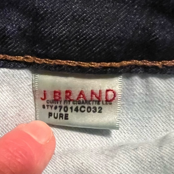 J Brand Curvy Fit Cigarette Leg Jeans Dark Wash Size 32 - Picture 8 of 9